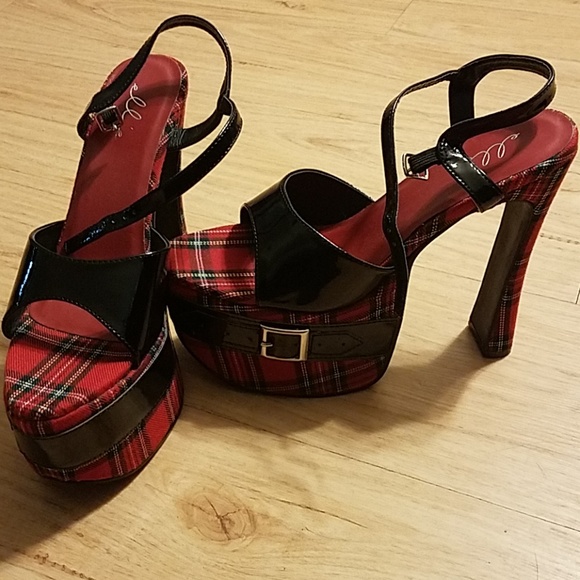 plaid platform shoes